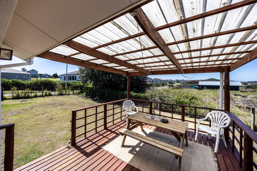 3 Bedroom Property for Sale in Kidds Beach Eastern Cape